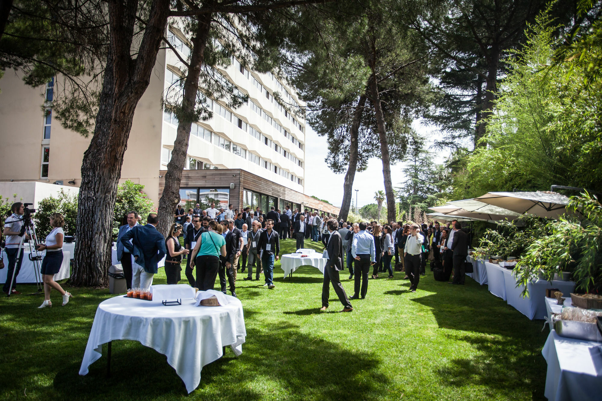 Hotel C Suites Chambres Spacieuses Nîmes Eksteriør billede